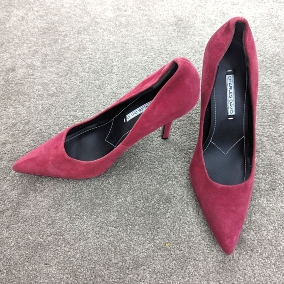 Charles David burgundy suede high heels size 8.5 - Picture 1 of 9